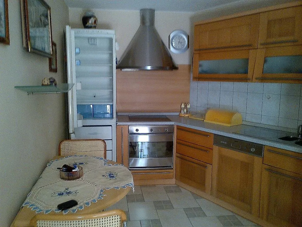Croatia Beach Apartment Selce